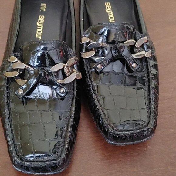 Mr. Seymour Unisex black Patten leather Kids shoes size 4 M - Picture 6 of 7